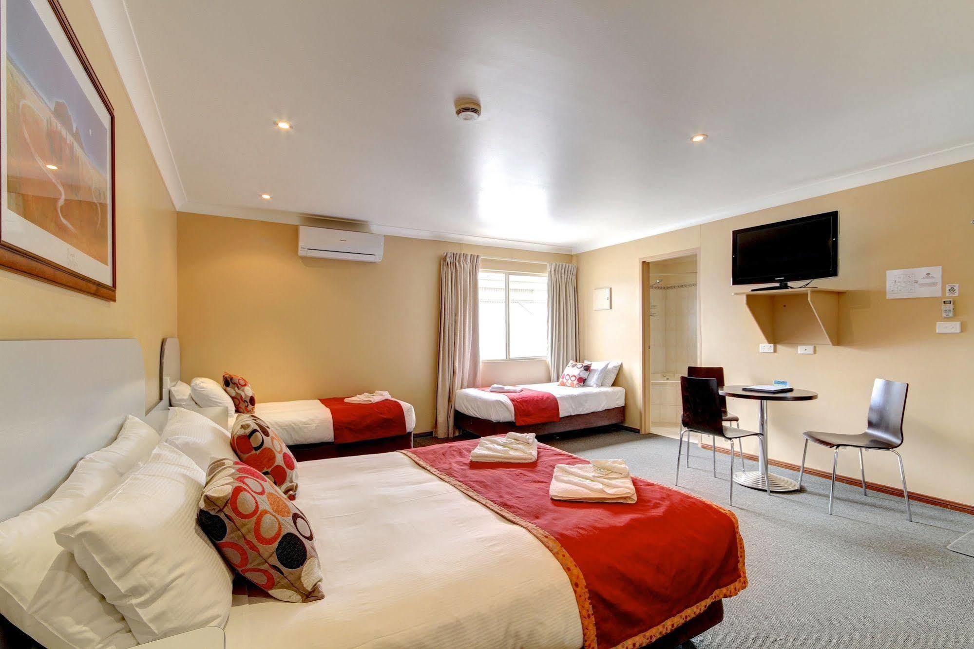 Victoria Hotel Strathalbyn Eksteriør bilde